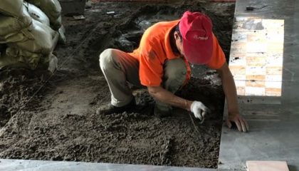 春江明月瓦工階段