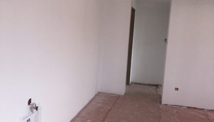 東原千潯油漆階段